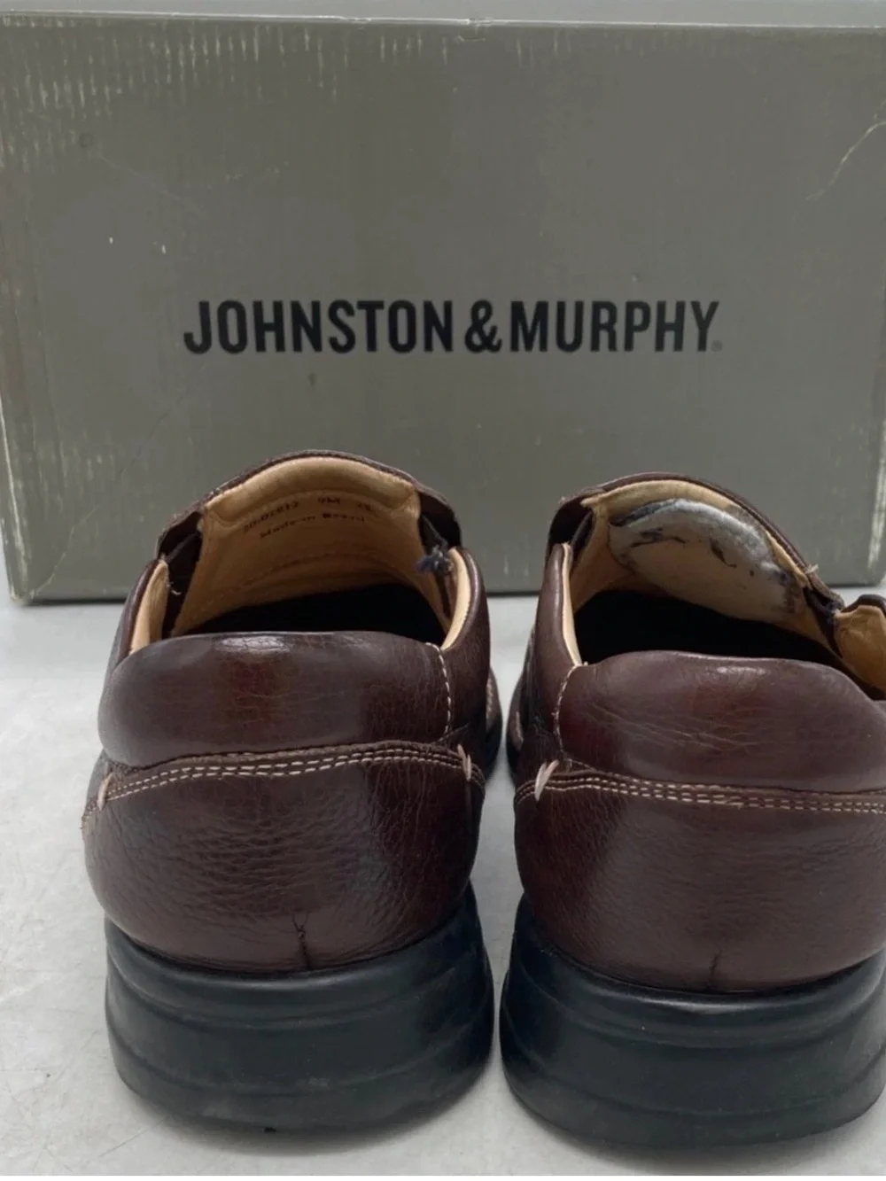 Johnston & Murphy Dark Brown Leather Slip-On Loafers 9M with box